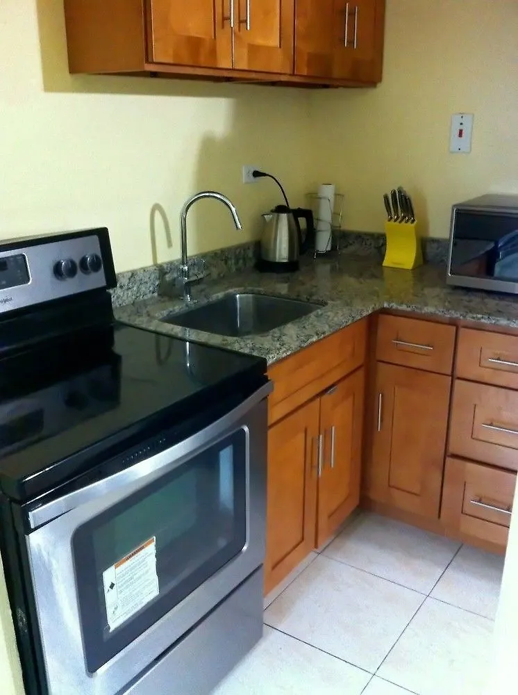 Oakland Guest Apartments Kingston Giamaica