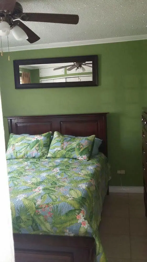 Oakland Guest Apartments